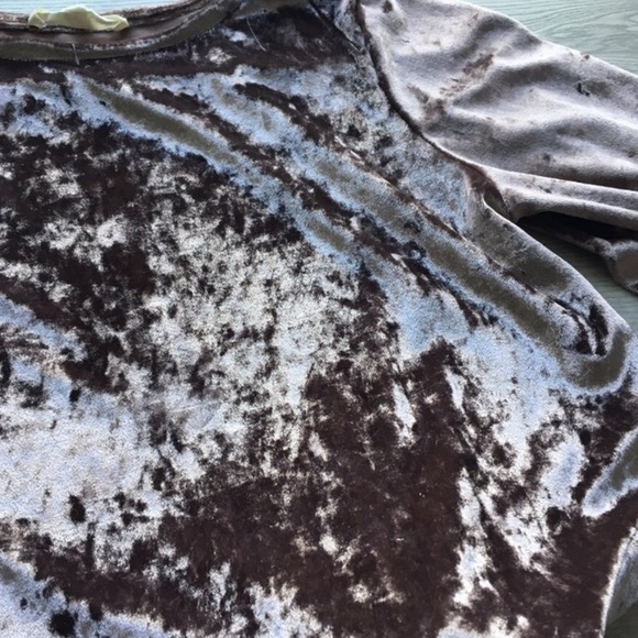 Crushed velvet tie crop top - Picture 3 of 3